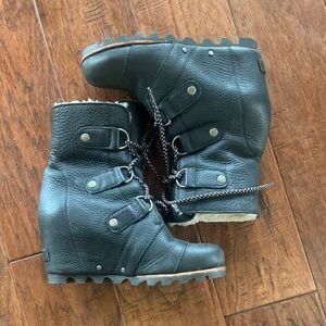 SOREL JOAN OF ARCTIC WEDGE BOOTS